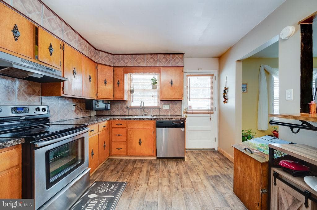 31 Hearthstone Drive photo 10