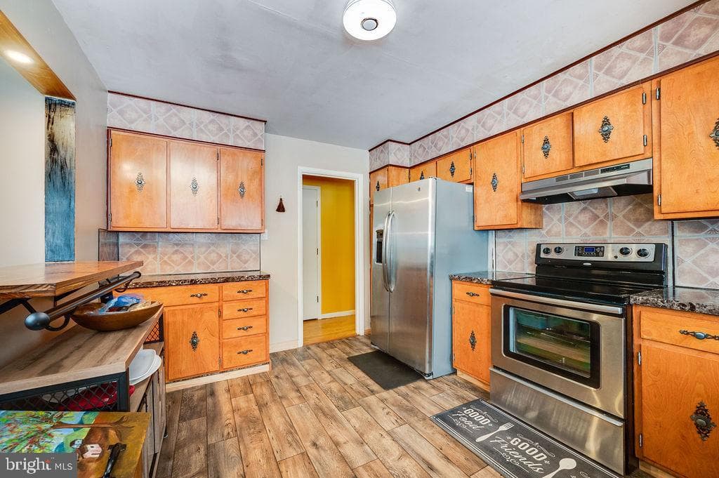 31 Hearthstone Drive photo 9