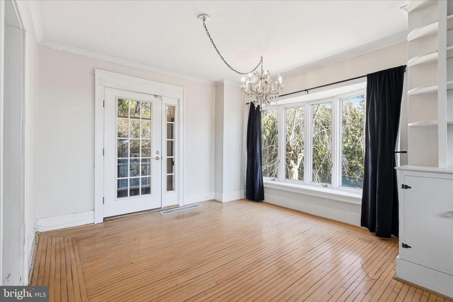450 Fountain Avenue photo 10