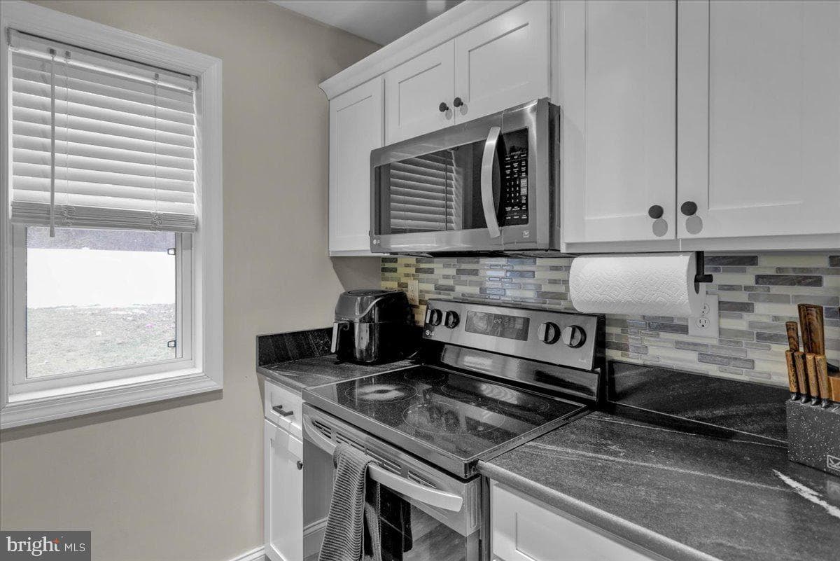 422 Smokering Drive photo 17