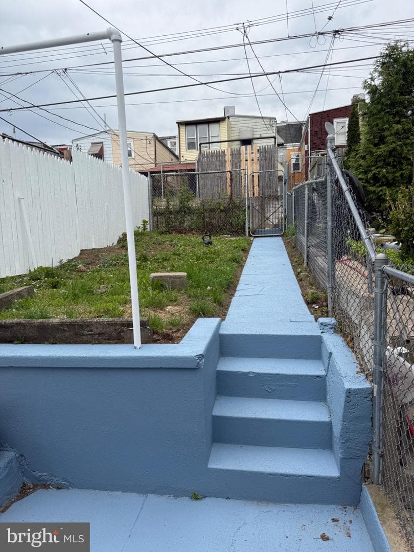 837 Locust Street photo 13