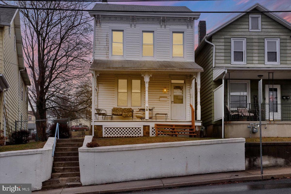 78 Chestnut Street photo 2