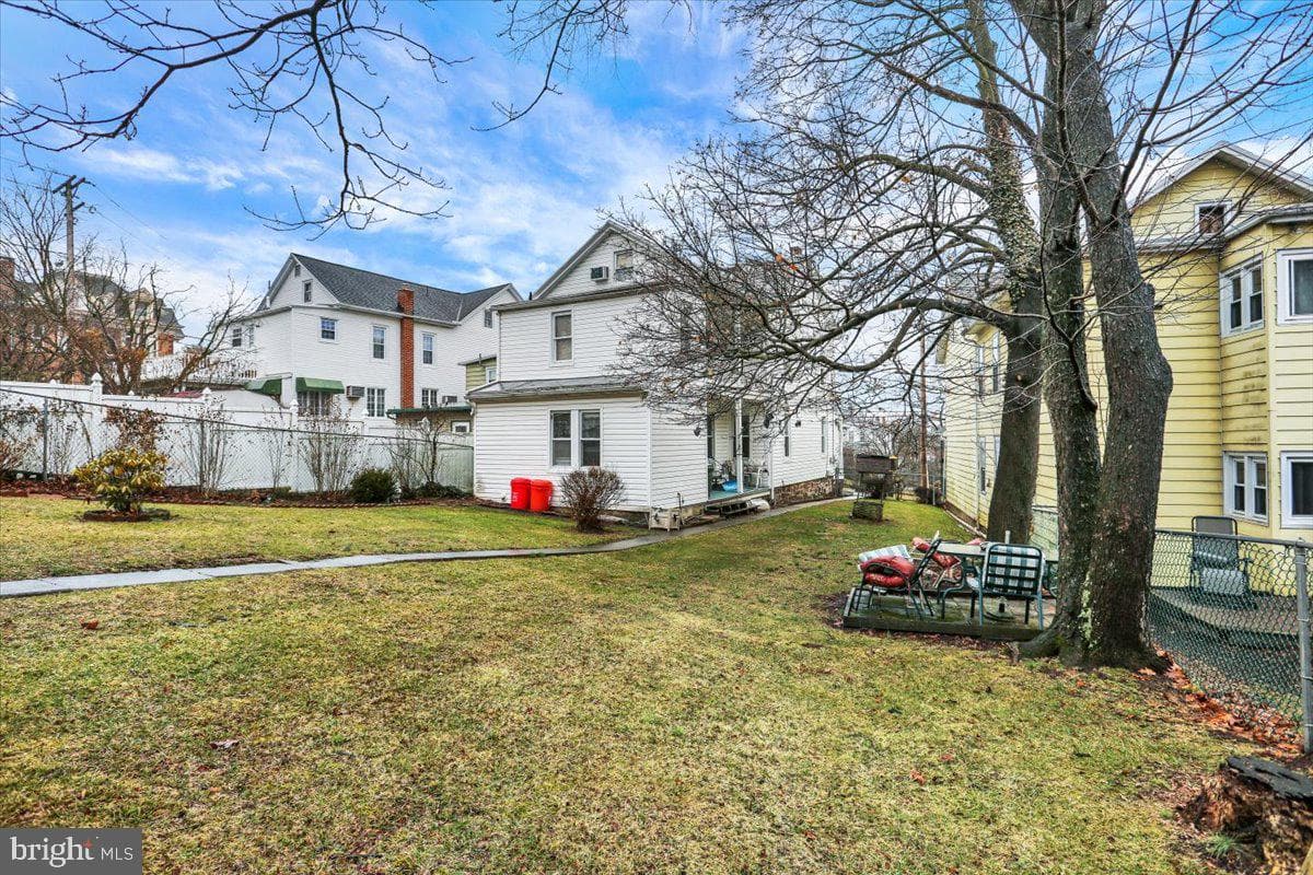 78 Chestnut Street photo 8