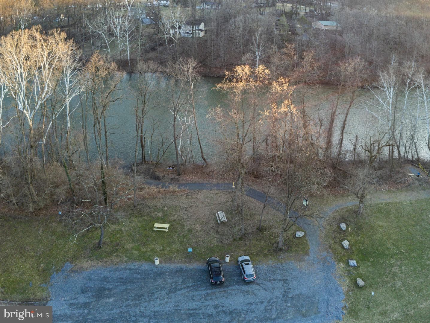 4008 River Road photo 10