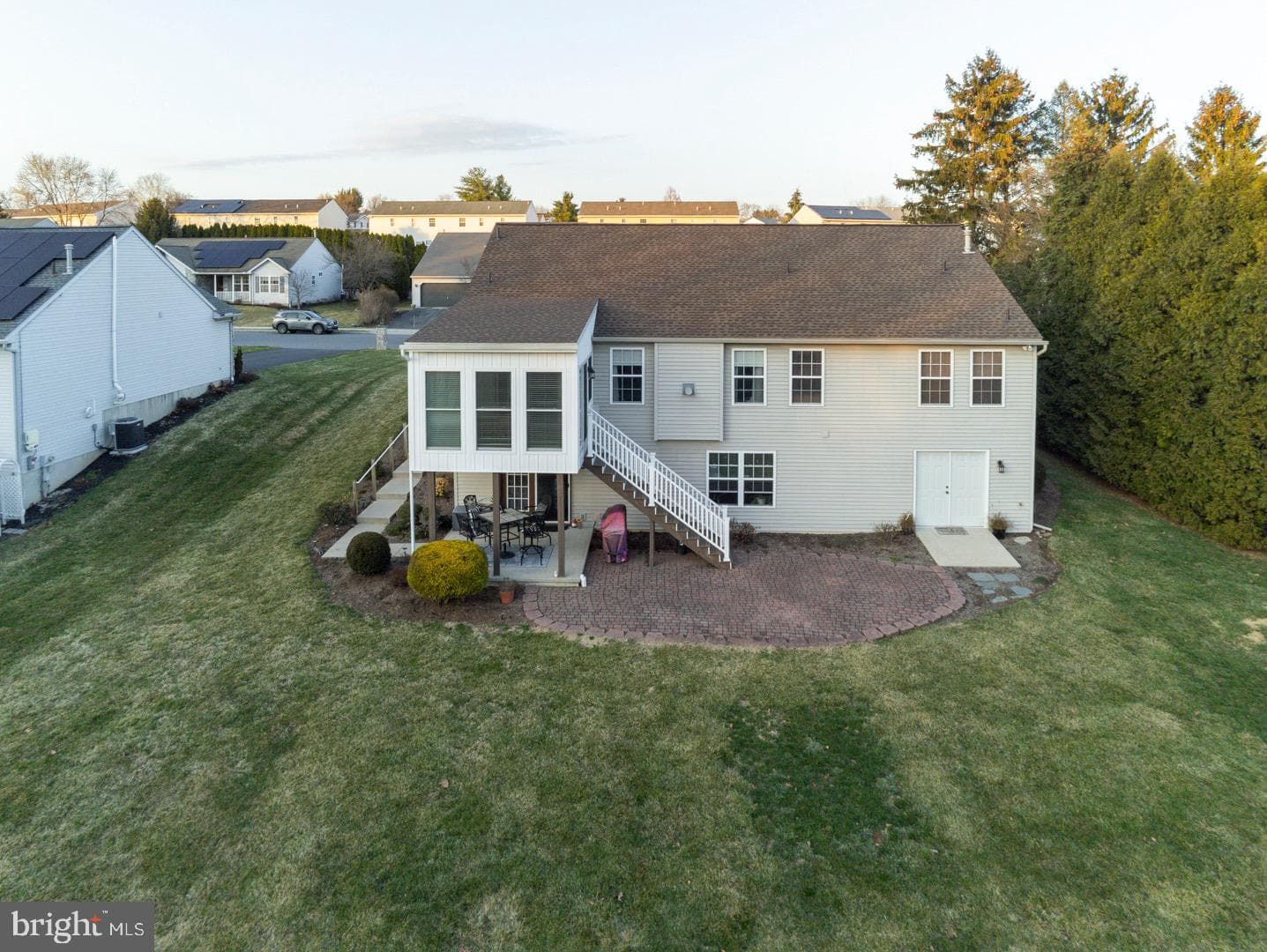 4008 River Road photo 7