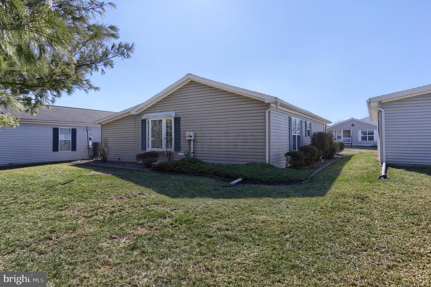 10 Westview Terrace photo 43
