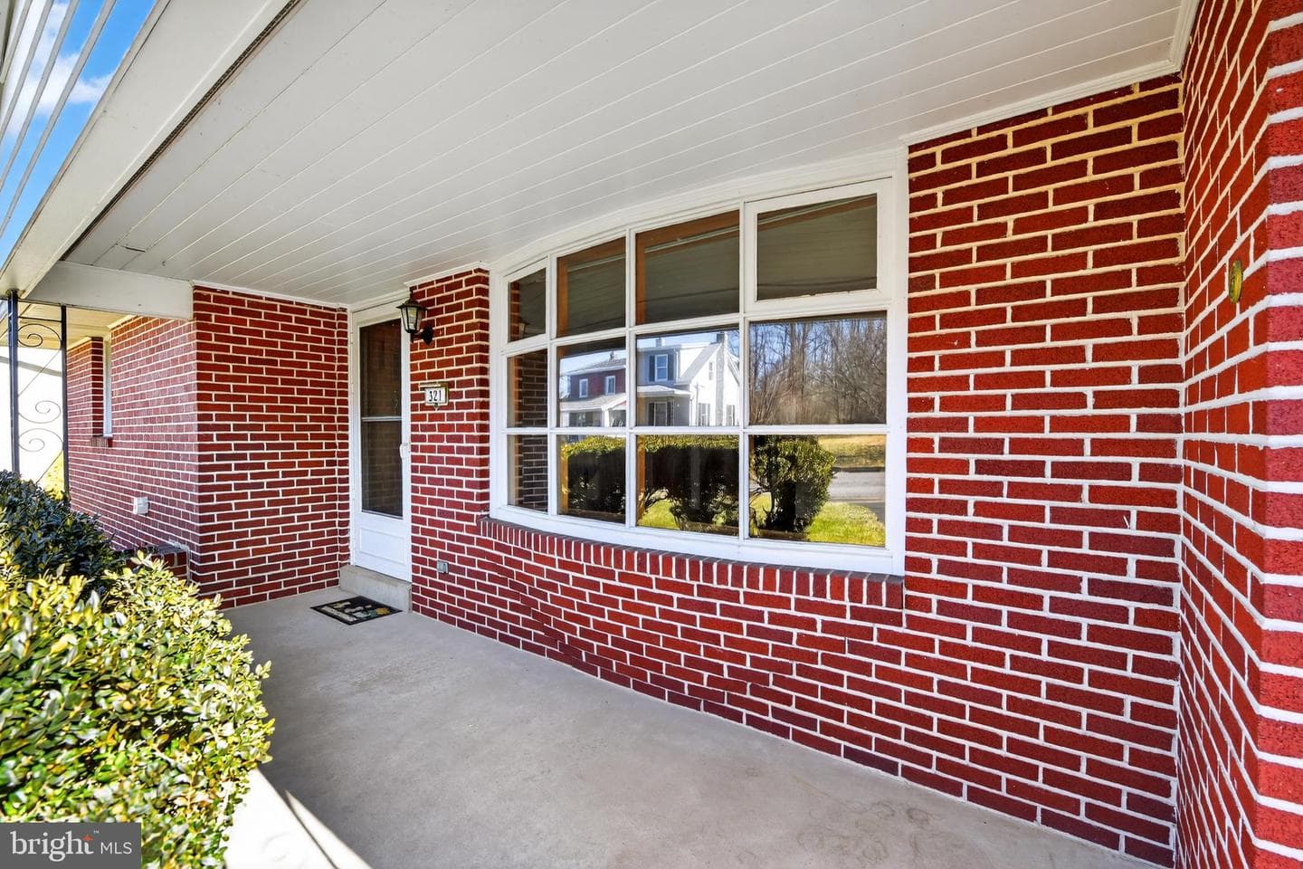 321 Lindbergh Avenue photo 36