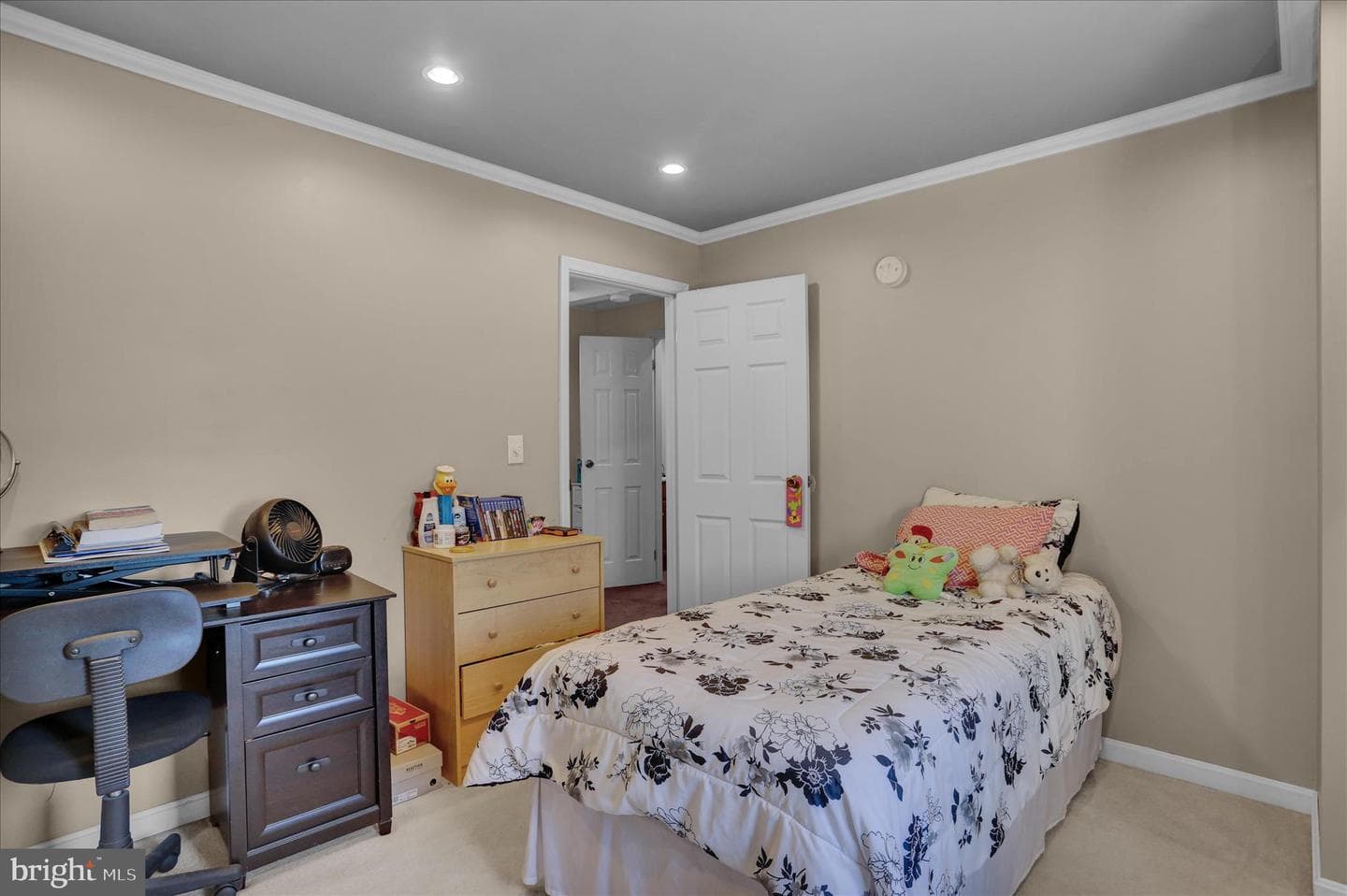 64 W Wesner Road photo 30
