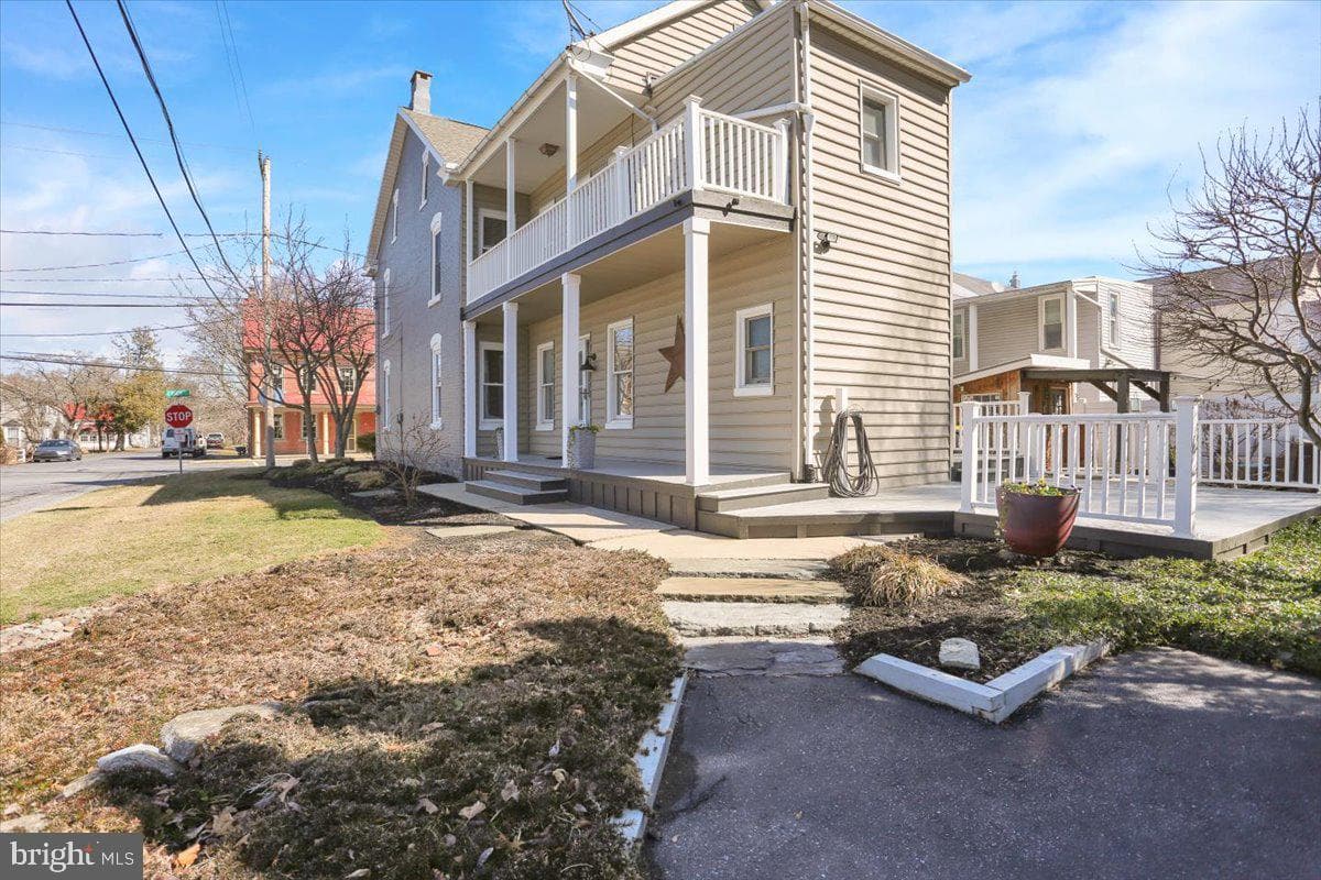 204 E High Street photo 56