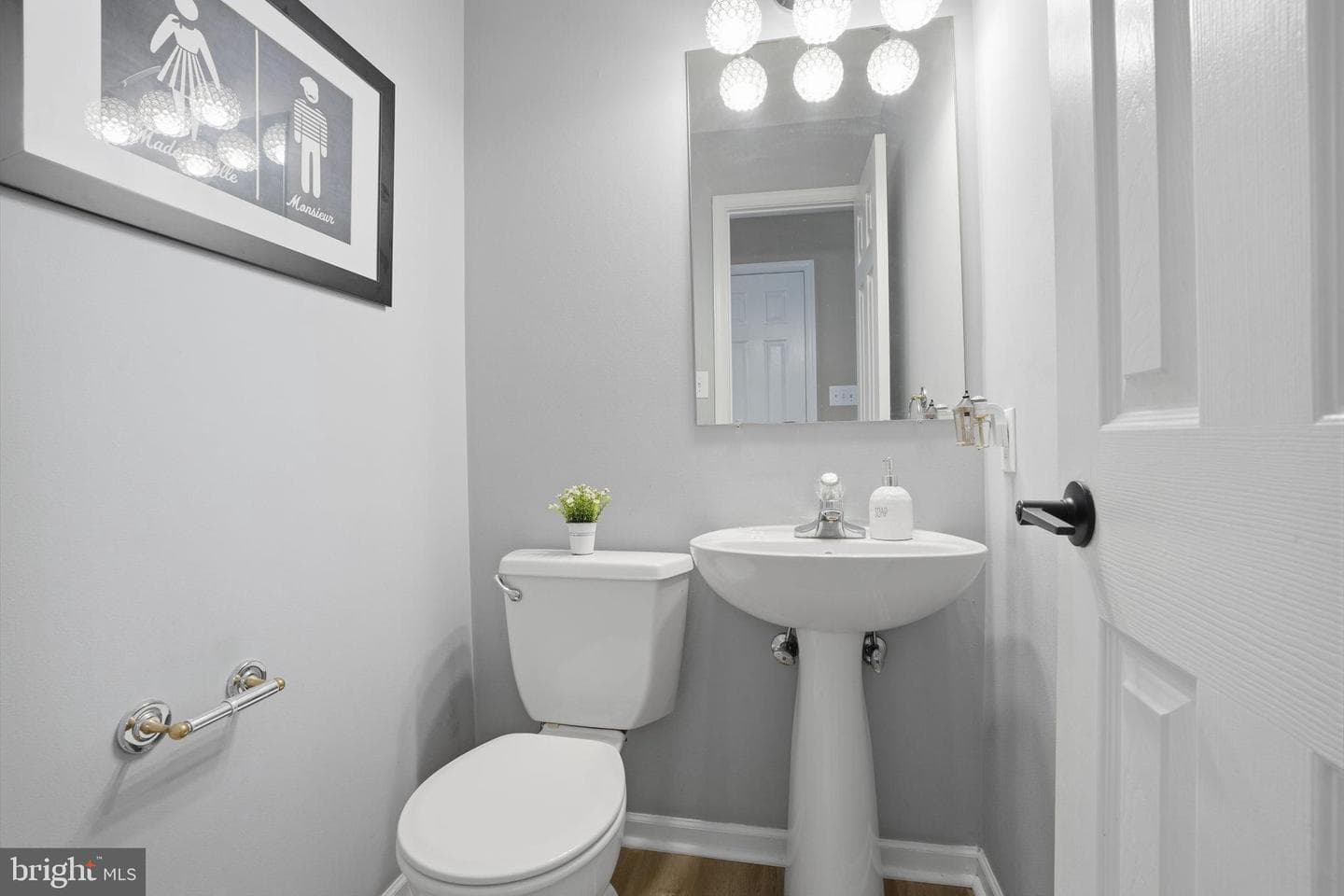 4996 Pepper Lane photo 14