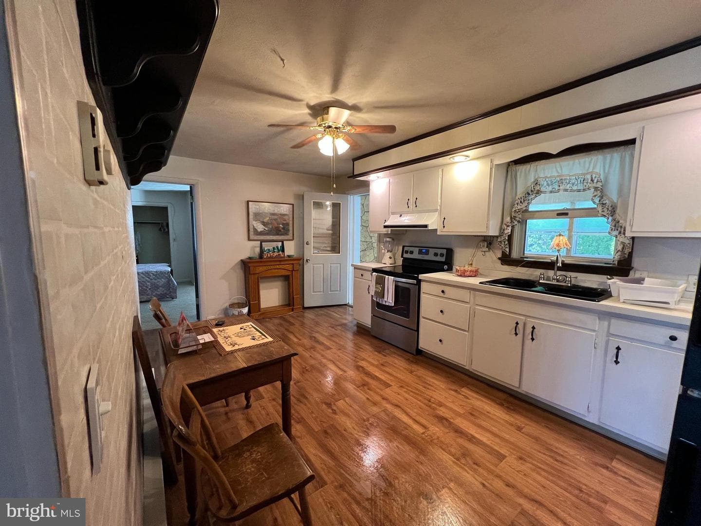 2 Locust Lane photo 10