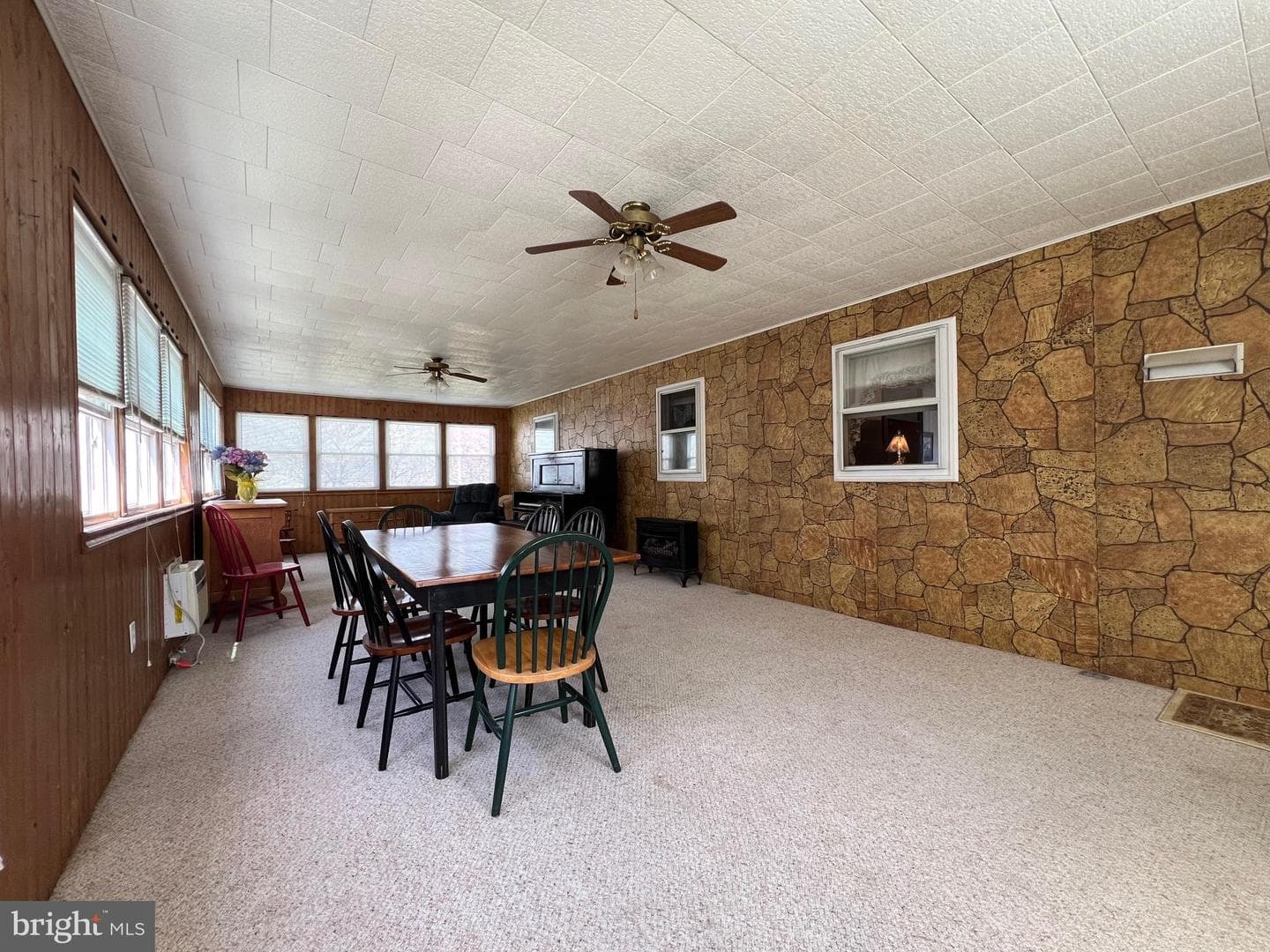 2 Locust Lane photo 13