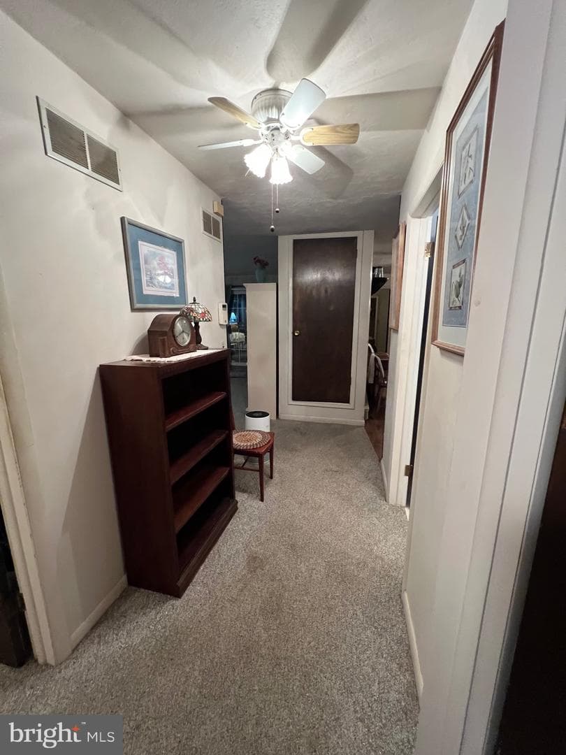 2 Locust Lane photo 26