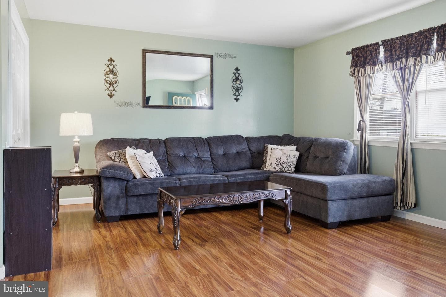 1302 Carbon Street photo 5