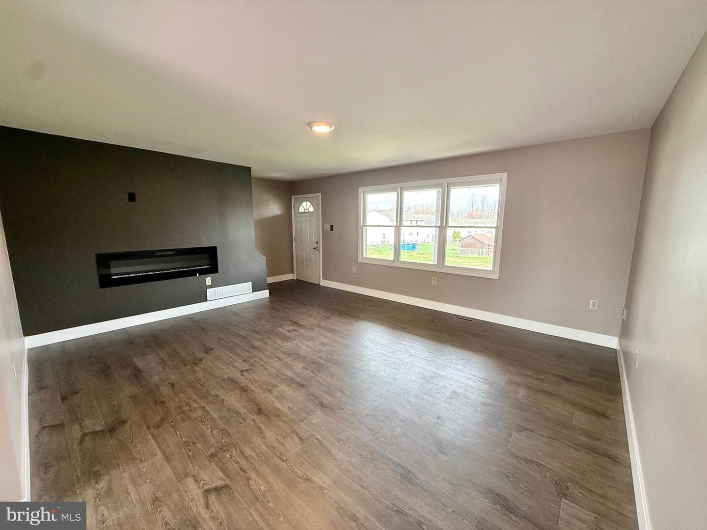 530 Wyatt Drive photo 12
