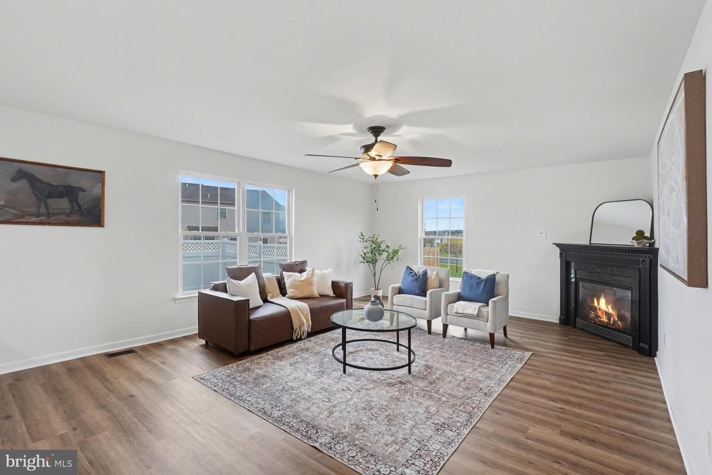 4983 Thornbury Cr photo 4