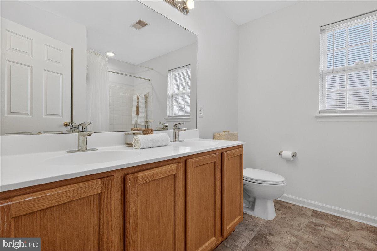 808 Bramblewood Drive photo 31