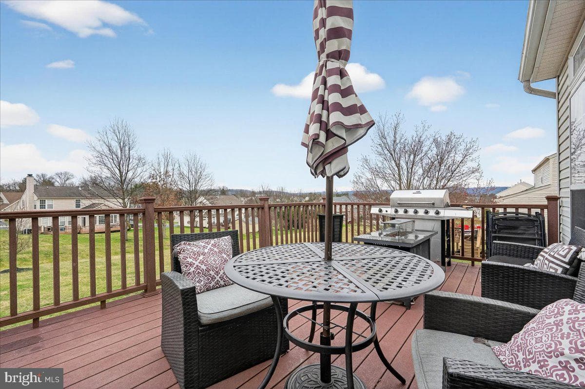 808 Bramblewood Drive photo 37