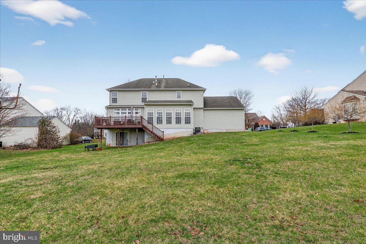 808 Bramblewood Drive photo 38