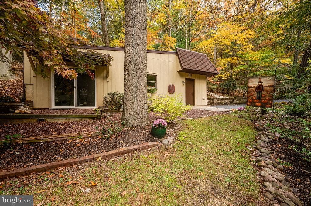 199 Deer Hill Rd photo 54