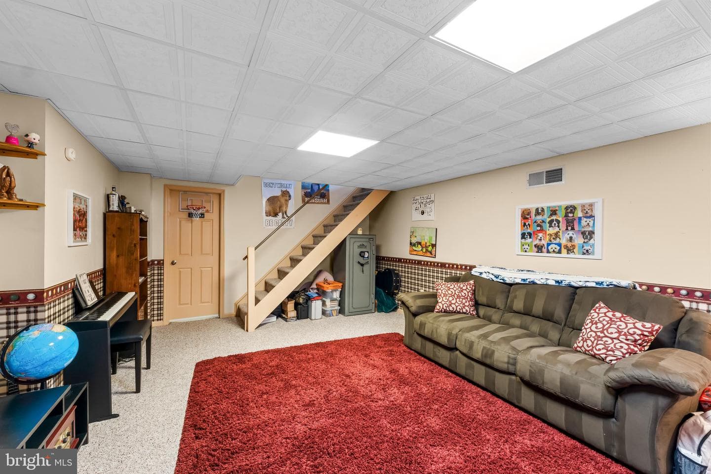 700 Ridge Drive photo 31