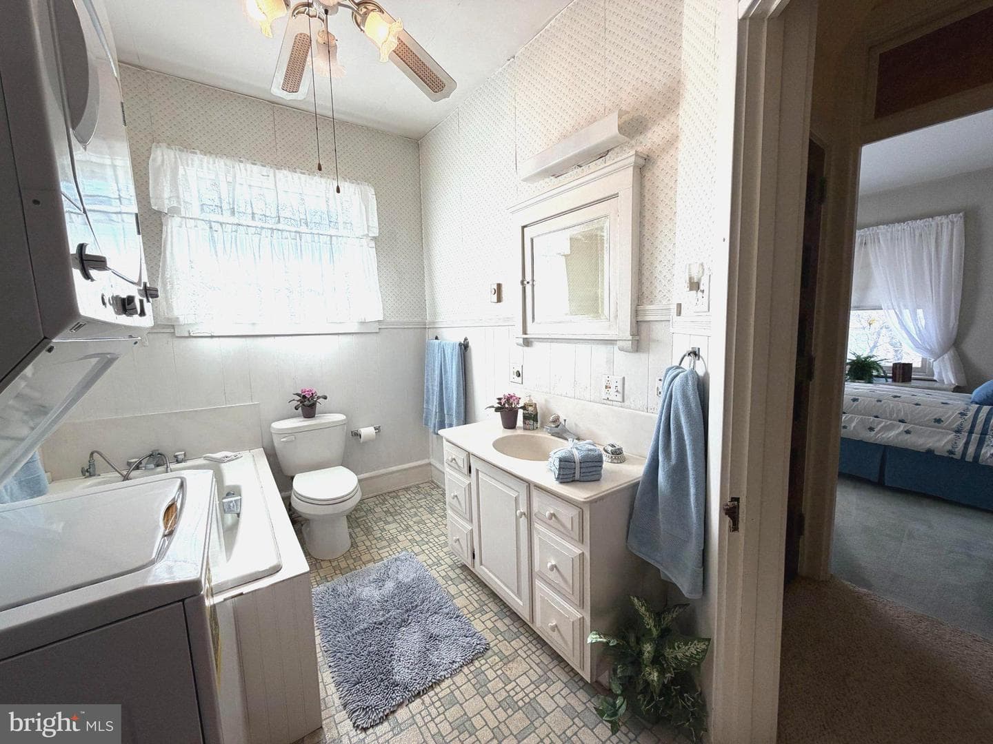 1236 Delaware Avenue photo 32
