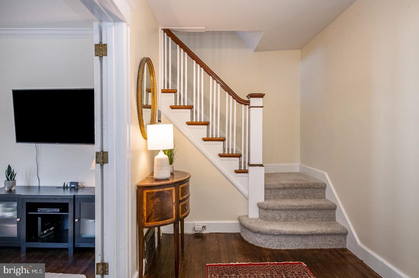 15 Trebor Place photo 3