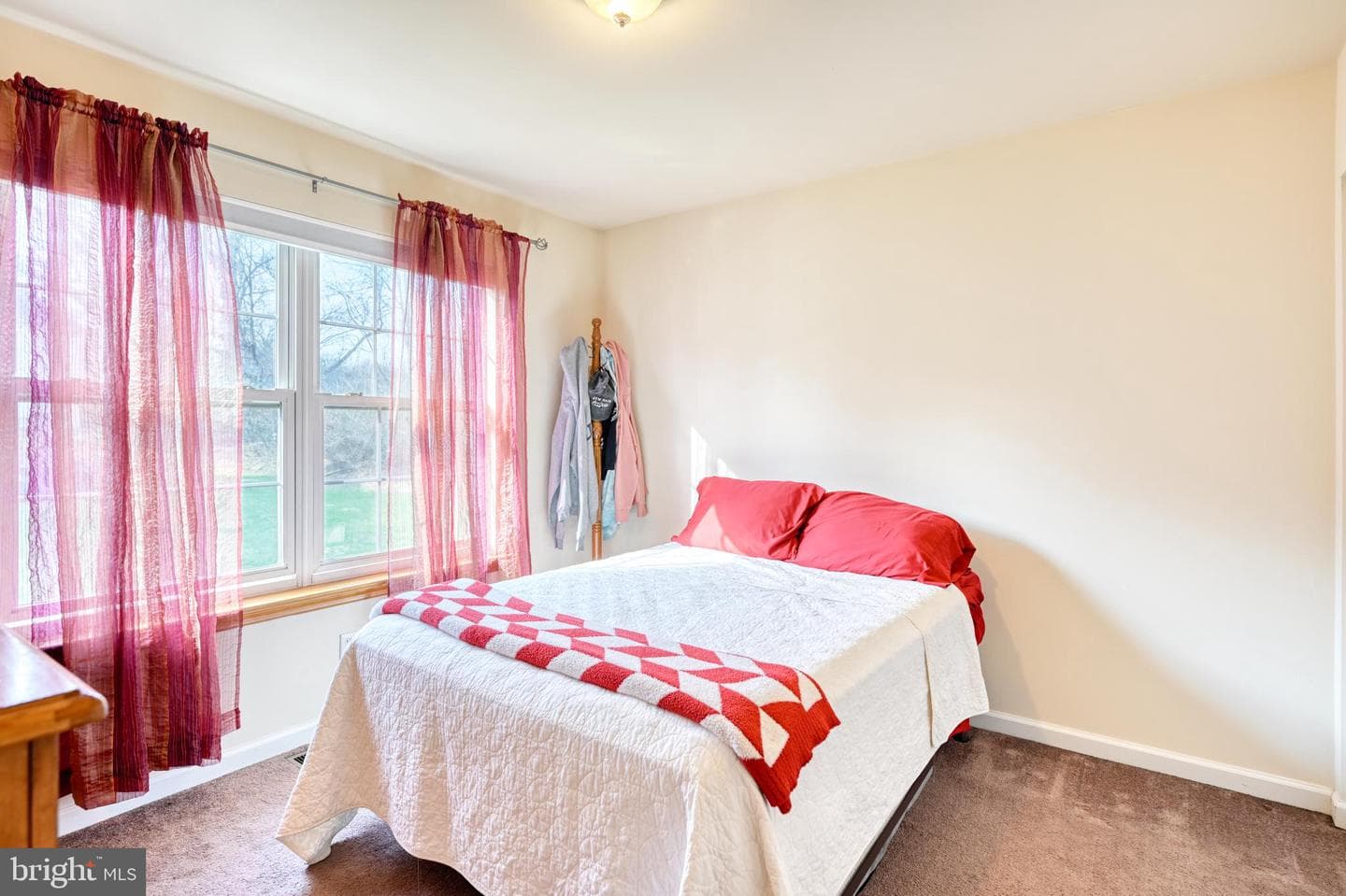 10 Weiser Court photo 16