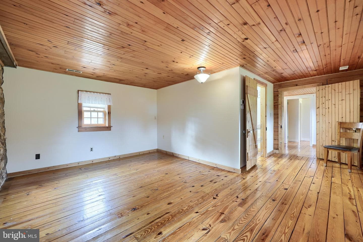 100 Seyler Road photo 34