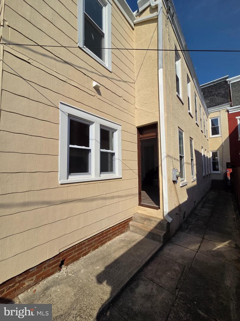 232 S 13th Street photo 29