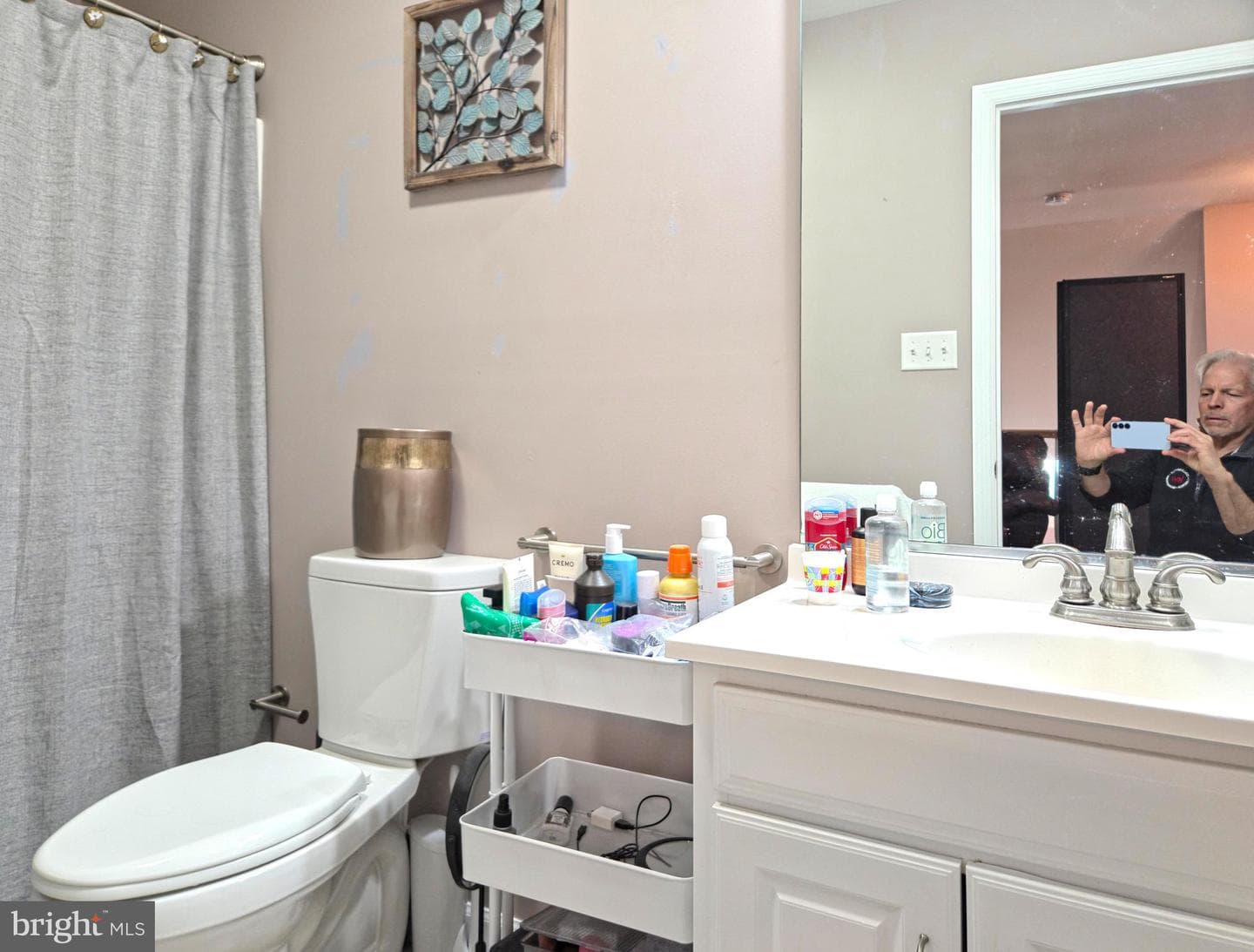 409 Westbury photo 33