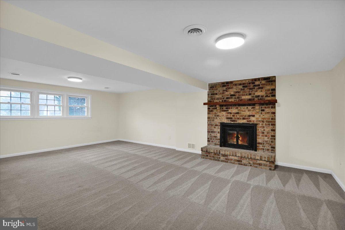 2 Courtleigh Place photo 23