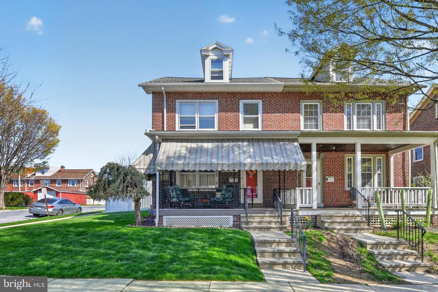 397 Pine Street photo 3