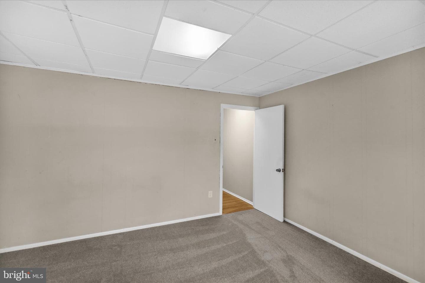 613 Crescent Avenue photo 26