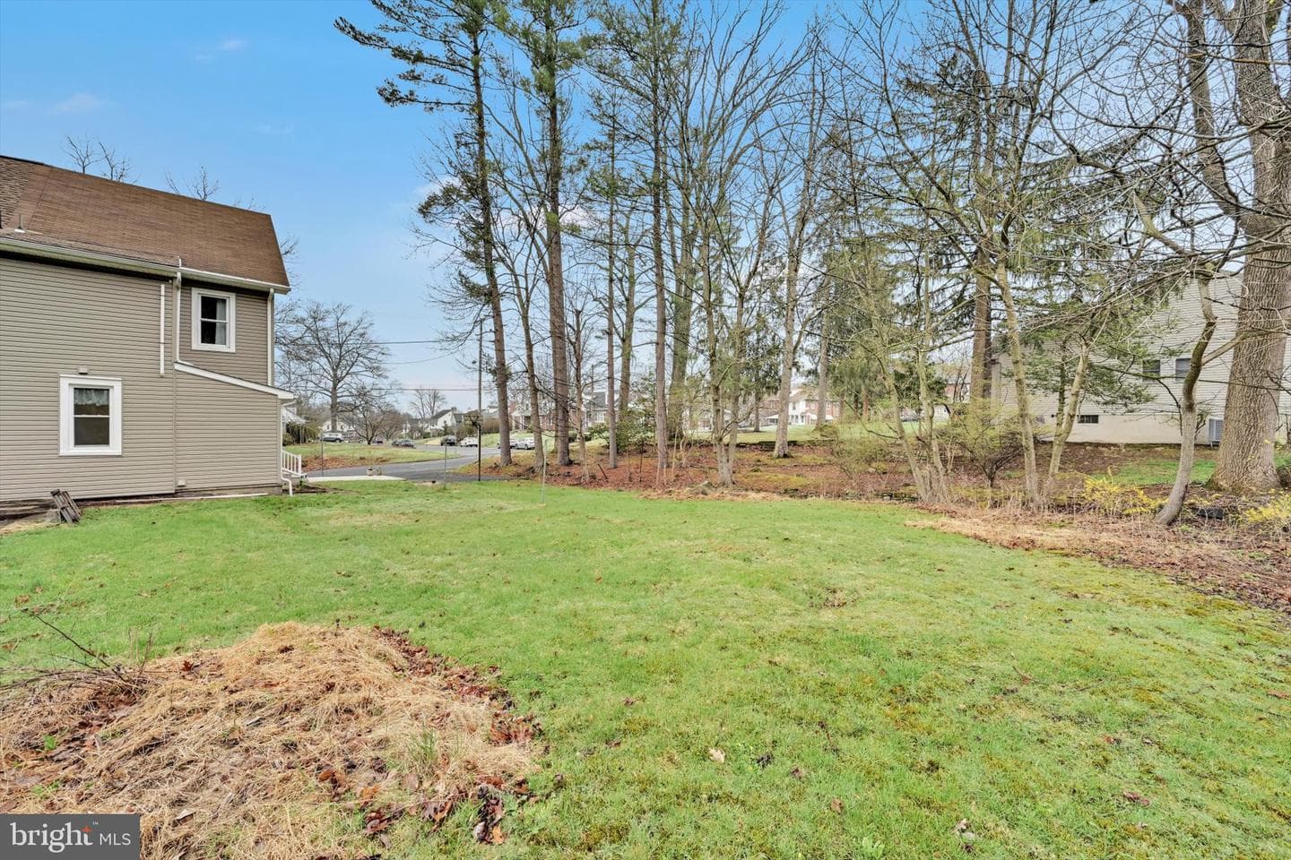 30 W Fairview Street photo 29