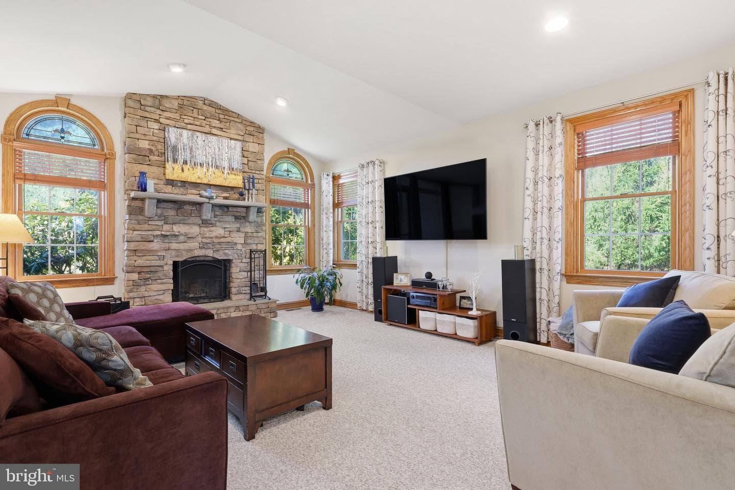 5 Glen Hollow Court photo 20