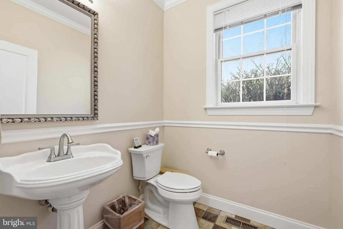 5 Glen Hollow Court photo 25
