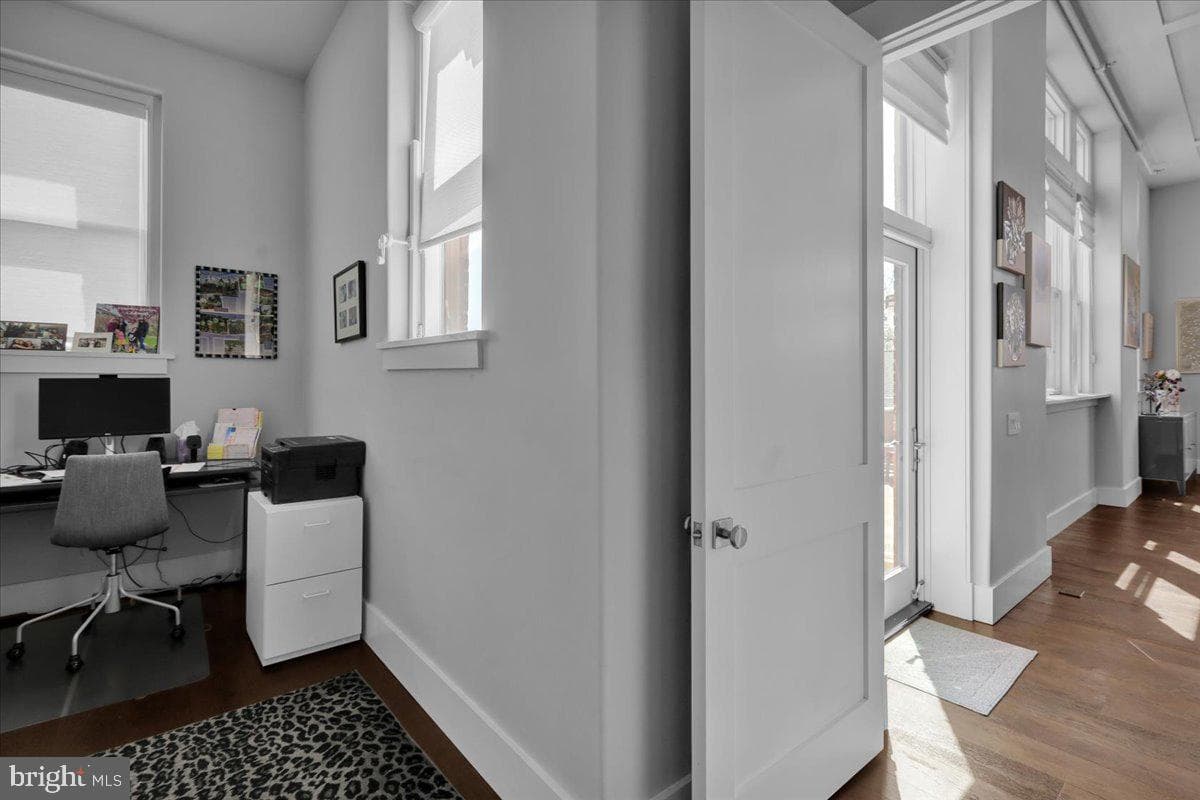 1100 Belmont Avenue #2 West photo 17