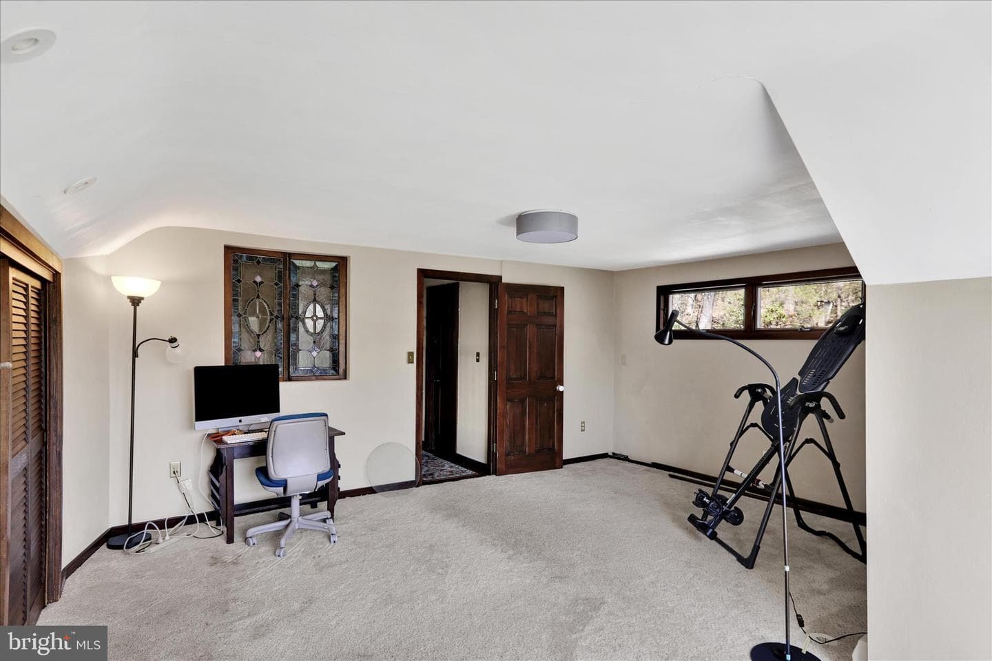 211 Orchard Road photo 38