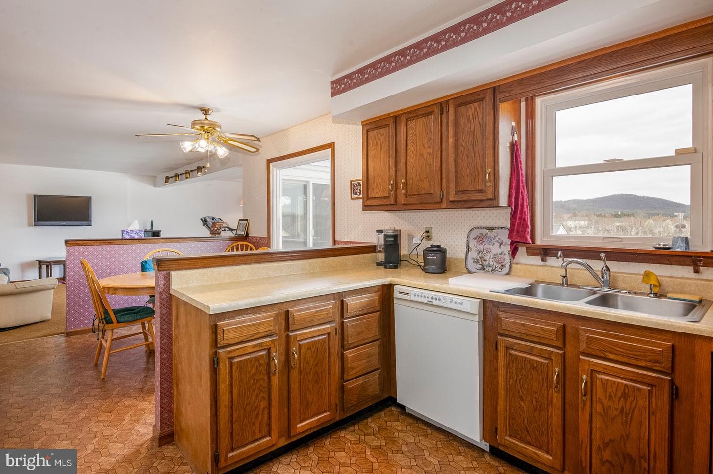 37 Estates Drive photo 18