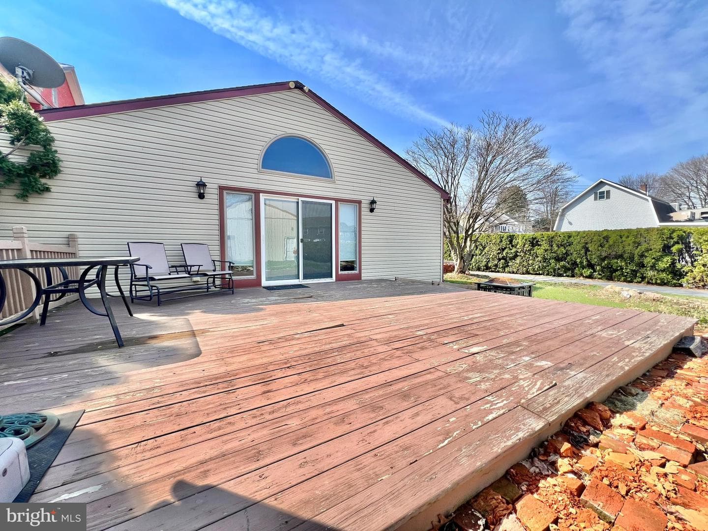 203 W Franklin Street photo 49