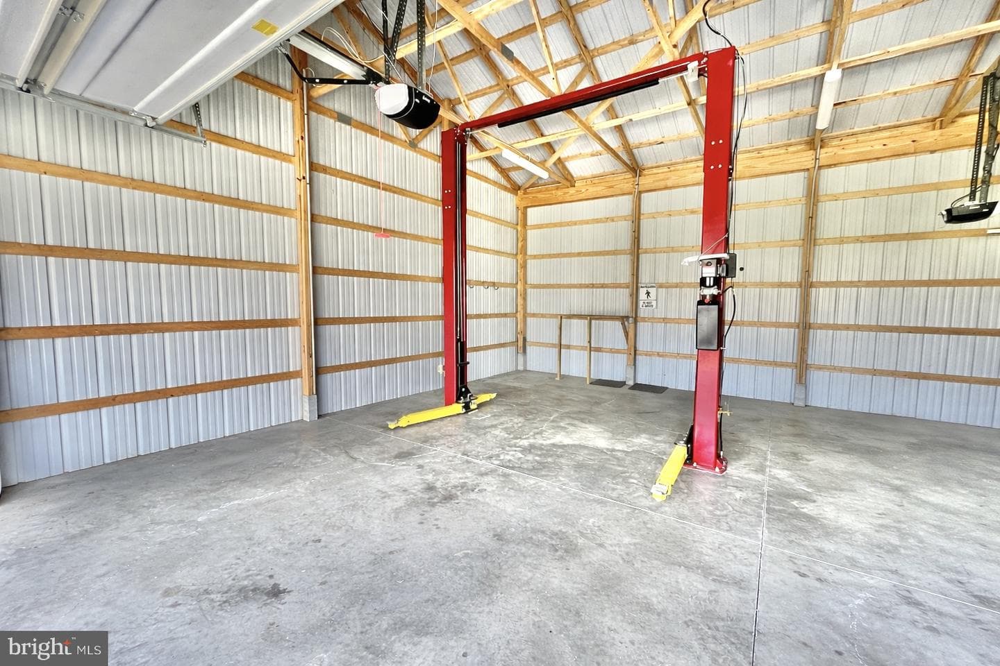 203 W Franklin Street photo 57