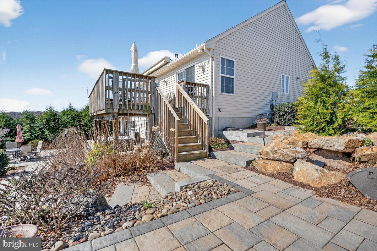 216 Pleasant View Drive photo 54