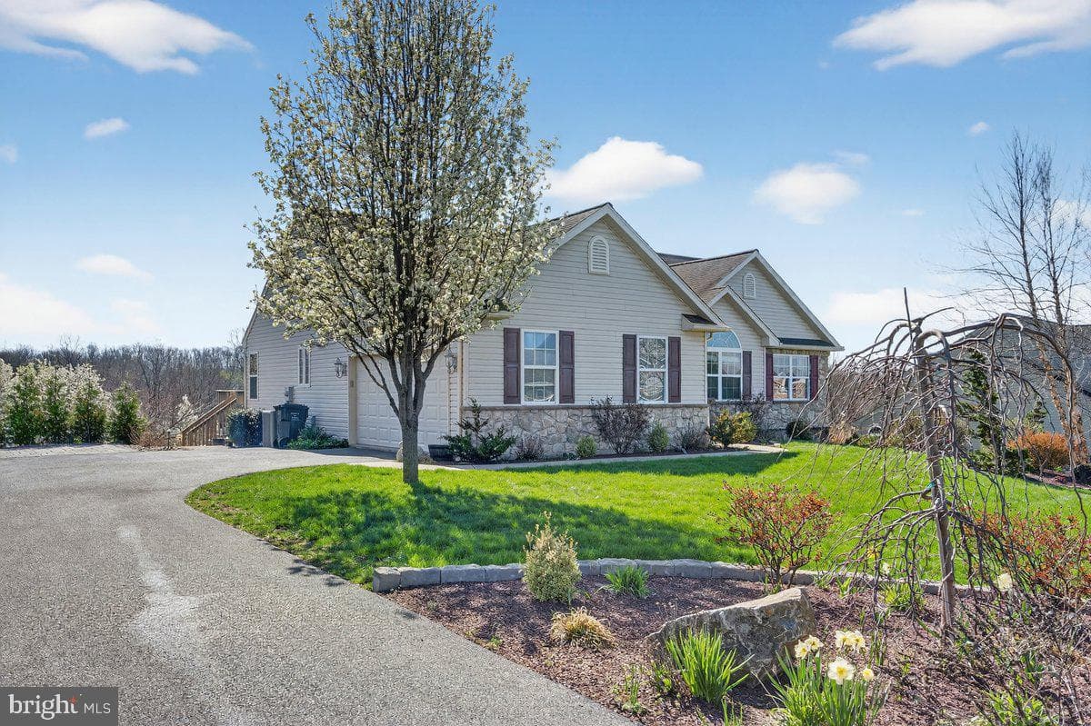 216 Pleasant View Drive photo 62