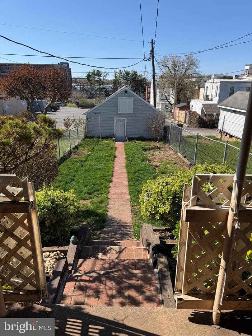 509 Fern Avenue photo 9