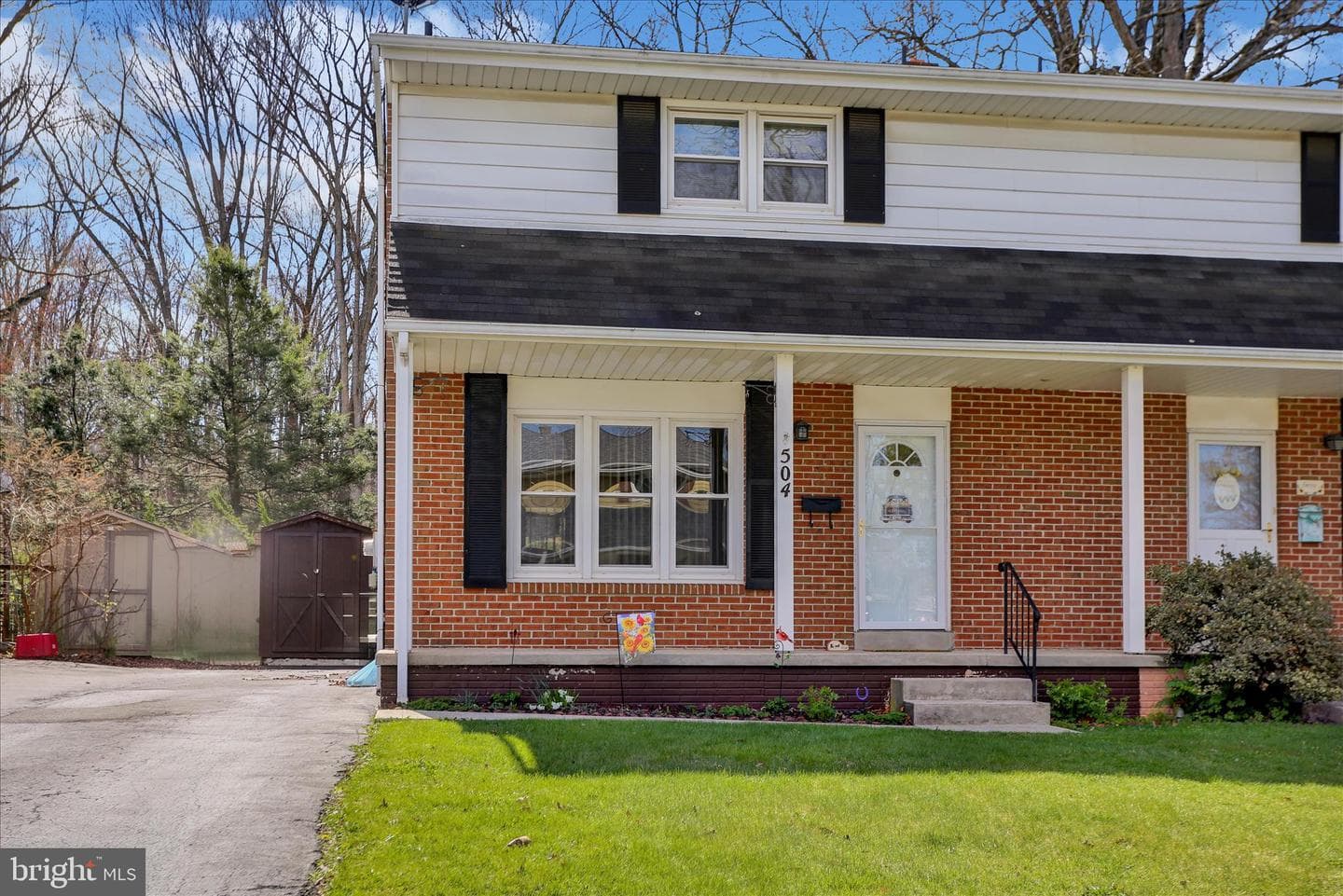 504 E Linden Street photo 2