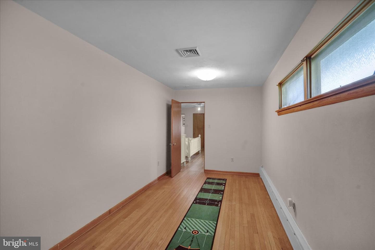606 Carsonia Avenue photo 10