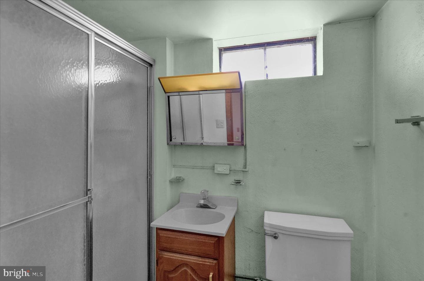 606 Carsonia Avenue photo 15
