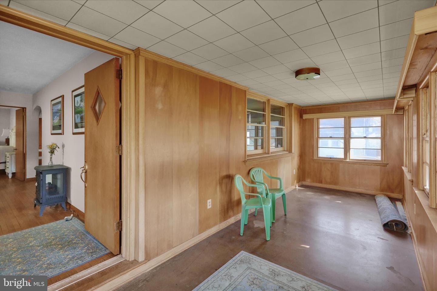 606 Carsonia Avenue photo 17