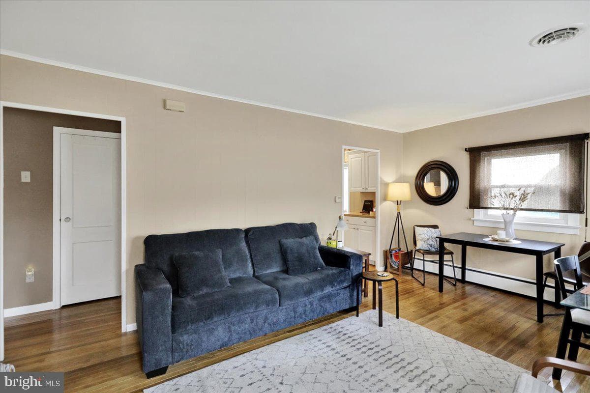 231 Beckley Street photo 6
